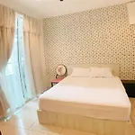 Mansion One Seaview Luxury 2 Bedroom Gurney Georgetown Gleneagles