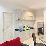 Mansion One Seaview Luxury 2 Bedroom Gurney Georgetown Gleneagles